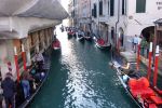 PICTURES/Venice - Canal Shots/t_Canal6.JPG